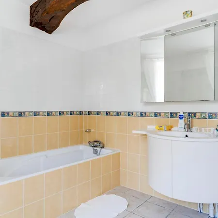Sleeps 16 Pool Wifi Villa