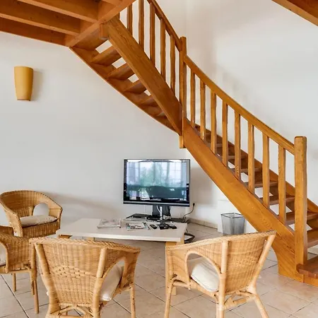 Sleeps 16 Pool Wifi *